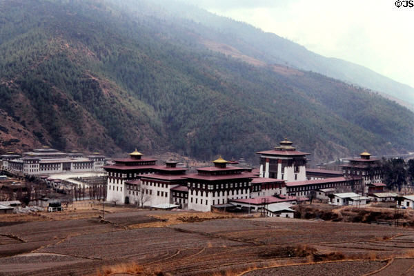 Massive building of Tashichho Dzong in Thimpu which houses national administration & religion. Bhutan.