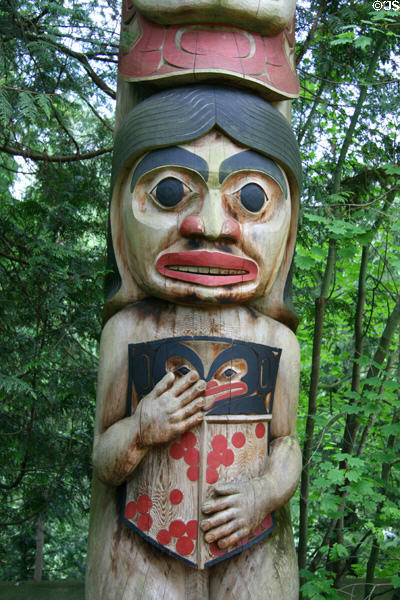 Modern Tlingit totem poles (1990s) by James Lewis & Wayne Carlick at Capilano Suspension Bridge. Vancouver, BC.