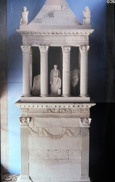 Sepulcher of Lucius Poblicius (40 CE) veteran of the 5th legion at Roman Germanic Museum. Köln, Germany.