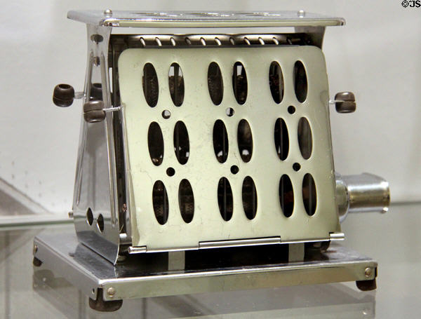 AEG Electric chrome-plated toaster (1930) by Peter Behrens at Hamburg Decorative Arts Museum. Hamburg, Germany.