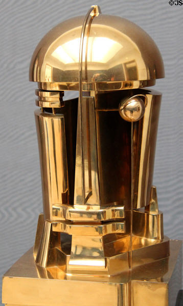 Sculpture 23 in brass (1923) by Rudolf Belling at Lenbachhaus. Munich, Germany.