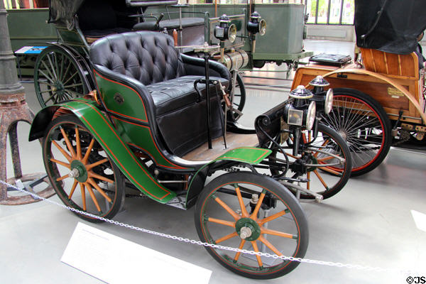 Opel Patentwagen Lutzmann System (1899) rear engine auto produced by Adam Open AG bicycle factory of Rüsselsheim at Deutsches Museum Transport Museum. Munich, Germany.