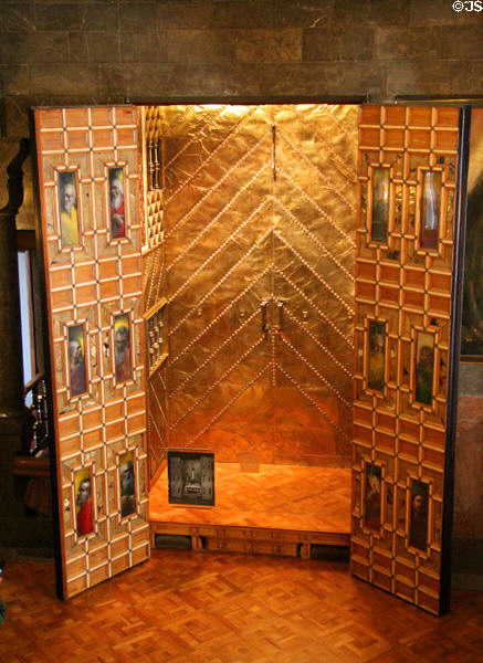 Private chapel in central hall at Palau Güell. Barcelona, Spain.