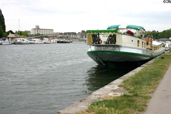 Boats on L'Yonne River. Auxerre, France.