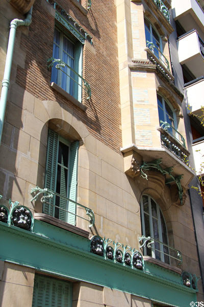 Facade details at Castel Béranger Hector Guimard (1895-8) (12-14 rue Jean-de-La-Fontaine). Paris, France. Architect: Hector Guimard.