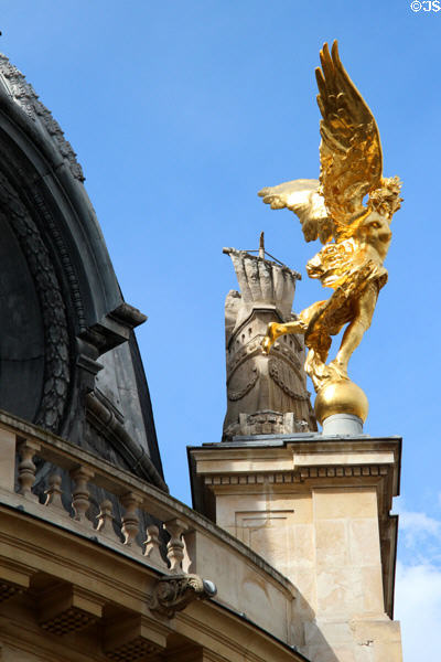 Sculpture of Petit Palace Museum (1900). Paris, France.
