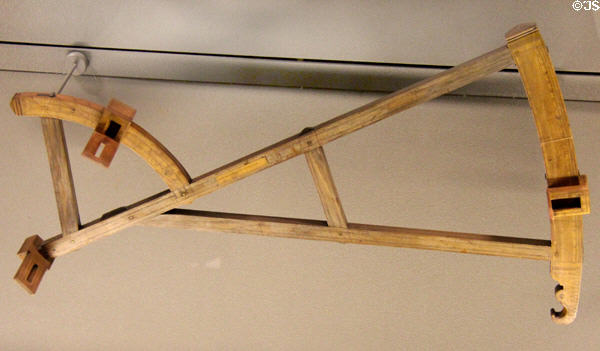 English backstaff or "Davis' staff" (18thC) at Arts et Metiers Museum. Paris, France.