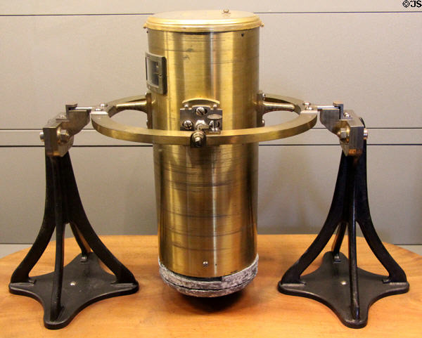 Marine clock no.11 with motor weight (1773) for navigation at sea at Arts et Metiers Museum. Paris, France.