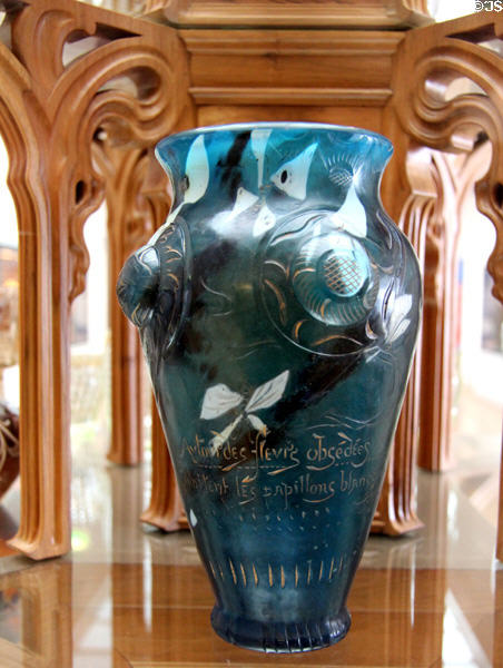 Papillons blancs vase (1889) by Émile Gallé at Arts et Metiers Museum. Paris, France.