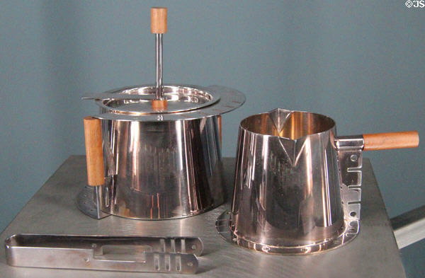 Silvered metal crème & sugar set (1987) by Pierre Charpin for Algorithme of France at Musées des Arts Décoratifs. Lyon, France.