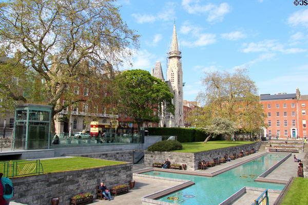 Garden of Remembrance (1966) (Parnell Square) commemorates those who fought for freedom of Ireland. Dublin, Ireland. Architect: Dáithí Hanly.