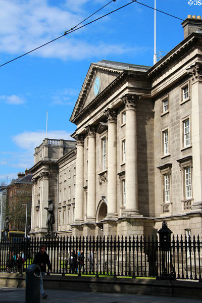 Front Gate of Trinity College with neoclassical columns. Dublin, Ireland.