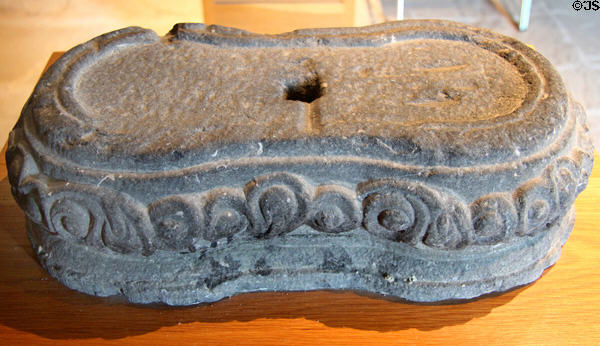 Capital carving (1390-1500) from 'dumb-bell' pier of cloister arcade at Jerpoint Abbey. Ireland.