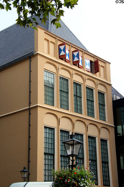 Old City Hall sharing Grote Kerkplein Square with 20thC extension. Zwolle, Netherlands.
