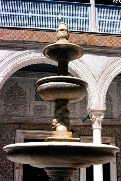 Courtyard with fountain in Dar Ben Abdallah palace (18thC) now museum of arts & transitions. Tunis, Tunisia.