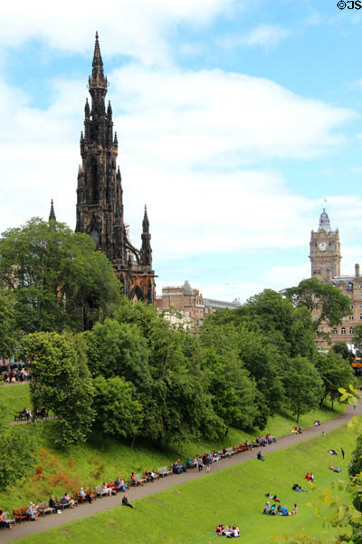 East Princes Street Gardens with Scott Monument (1840-4) & Balmoral Hotel tower. Edinburgh, Scotland.