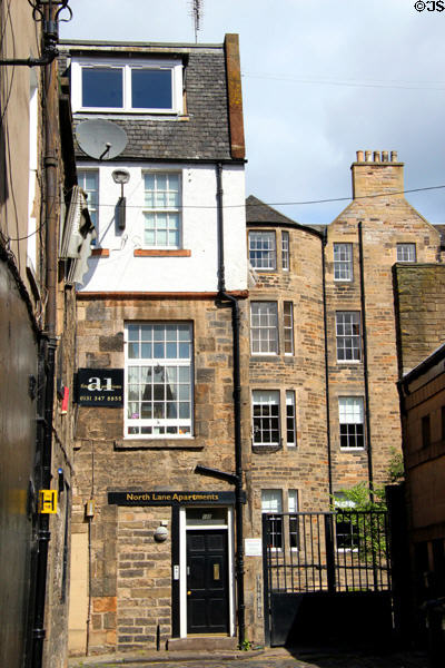One of regular circular lanes running off Rose Street. Edinburgh, Scotland.