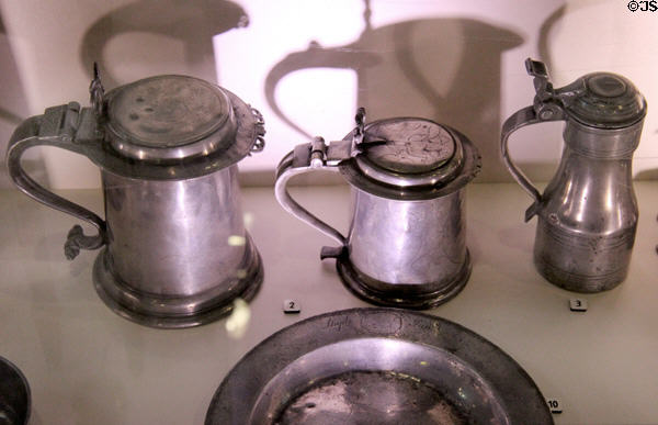 English pewter tankards (c1650-1700) & Scottish pewter mutchkin tavern measure (1700) by John Tait of Edinburgh at Hunterian Museum. Glasgow, Scotland.