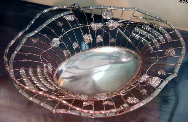Silver cake basket (c1776) by Milne & Campbell of Glasgow at Kelvingrove Art Gallery. Glasgow, Scotland.