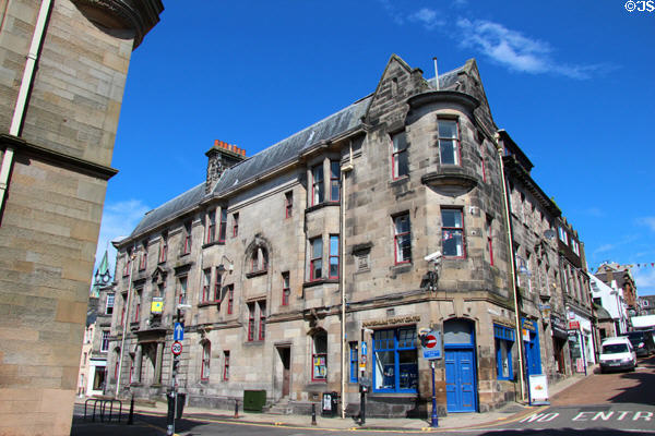 Edwardian Baroque heritage building (1912) (Abbot at Guildhall Sts.). Dunfermline, Scotland. Architect: Muirhead & Rutherford.