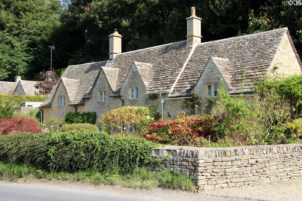Cotswold style row homes. Bibury, England.