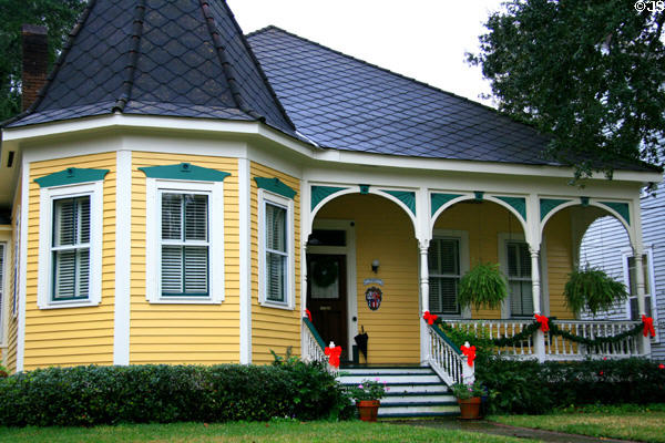 Queen-Anne-style house in Old Dauphin Way heritage district. Mobile, AL.