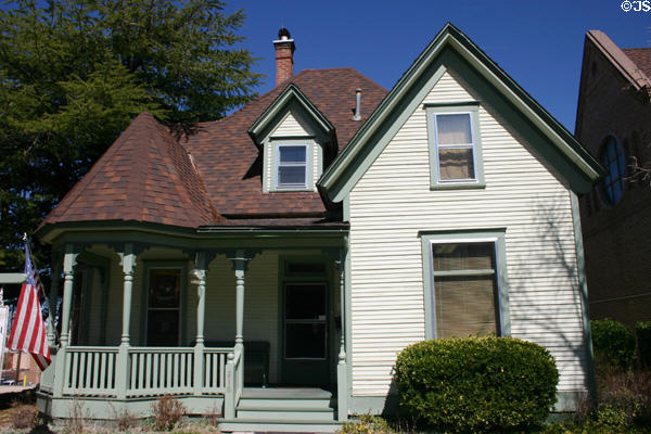 First Congregational Church parsonage (1899) (214 E. Gurley St.). Prescott, AZ. Style: Queen Anne. On National Register.