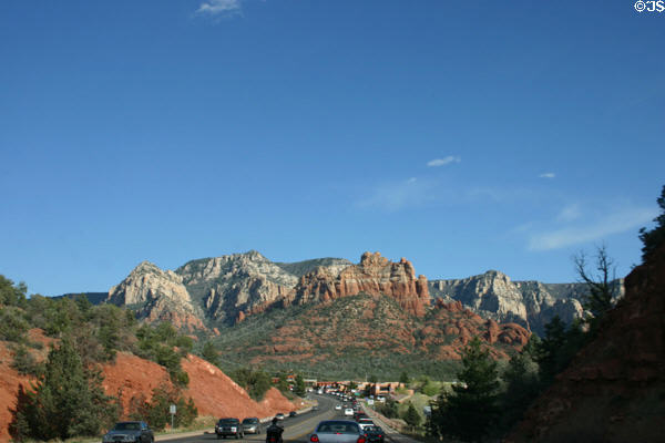 Road approaching Sedona. Sedona, AZ.