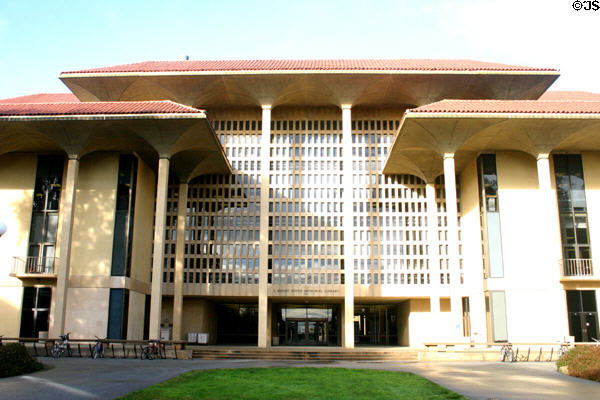 J. Henry Meyer Memorial Library at Stanford University. Palo Alto, CA.