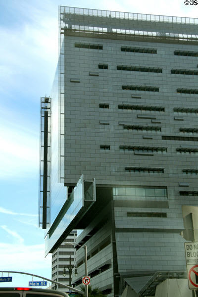 Main St. facade details of Caltrans District 7 Headquarters. Los Angeles, CA.