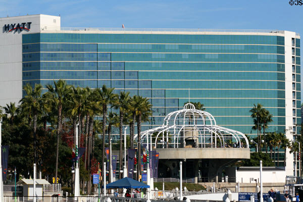 Hyatt Regency Hotel (1983) (17 floors) (200 South Pine Ave.). Long Beach, CA.