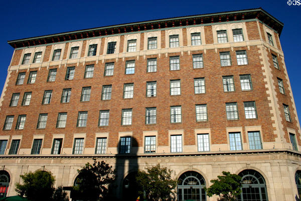 Culver Hotel (1924) (9400 Culver Blvd.). Culver City, CA. Style: Italianate. Architect: Alex Curlett & Claude Beelman.