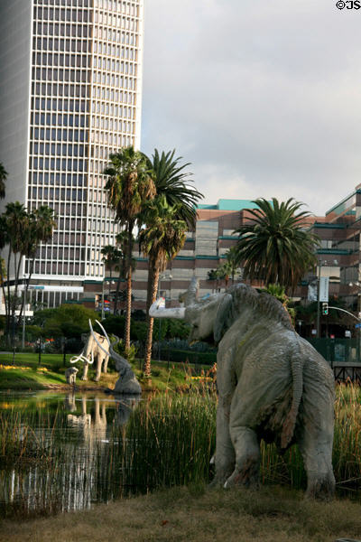 5670 Wilshire Blvd. above LaBrea Tarpits. Los Angeles, CA.