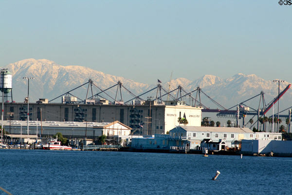 Los Angeles Port facilities & mountains of LA seen from Cabrillo Beach. San Pedro, CA.