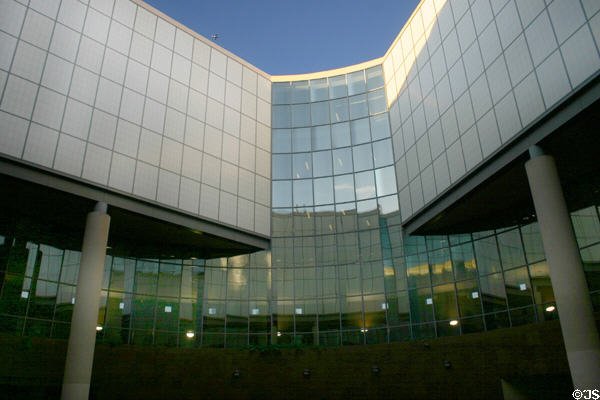 Courtyard of Science Library at UC Irvine. Irvine, CA.