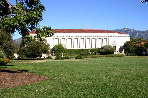 Henry E. Huntington Library (1925). San Marino, CA. Style: Classical. Architect: Myron Hunt & H.C. Chambers.