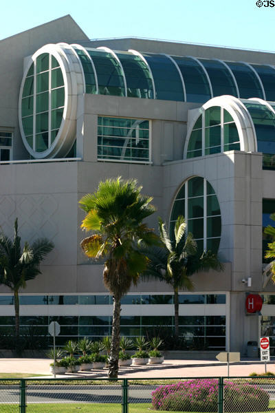 Convention Center II cylindrical skylight ends. San Diego, CA.