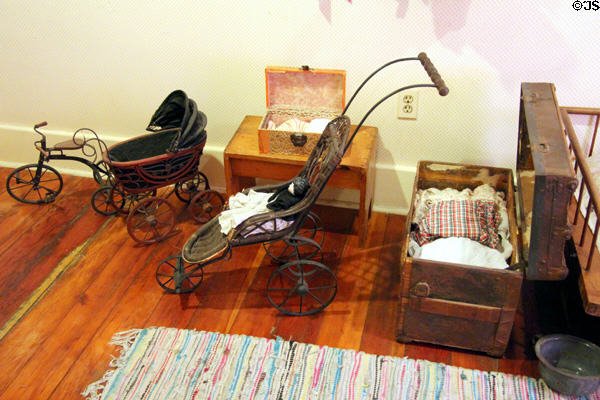 Childhood items at Davis House Museum. San Diego, CA.