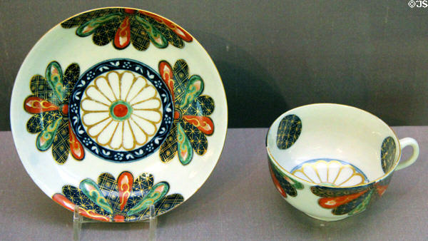 Porcelain teacup with half-chrysanthemums (c1770) from Worcester, England at Legion of Honor Museum. San Francisco, CA.