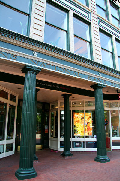 Fluted columns of Sternberg-Citizens National Bank Building on Pearl Street Mall. Boulder, CO.