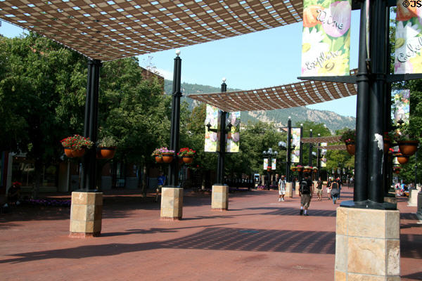 Pearl Street Mall (1977) streetscape. Boulder, CO. Architect: Everett, Zeigel & Assoc..