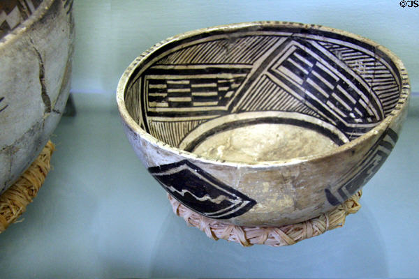 Mesa Verde Puebloan pottery bowl from classic period III at Mesa Verde Museum. CO.