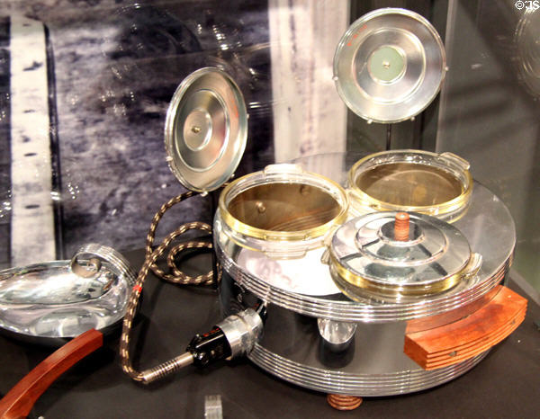 Chromed electric food warmer (c1932) by Chase Brass & Copper Co. of Waterbury, CT at Connecticut Historical Society. Hartford, CT.