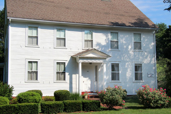 Elisha Sill House (1800) (209 Palisado Ave.). Windsor, CT.