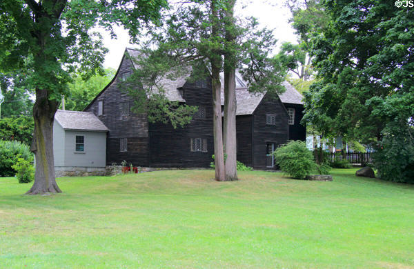 Joshua Hempstead House (1678) museum run by Connecticut Landmarks. New London, CT.