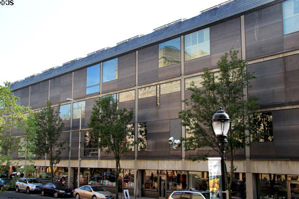 Yale British Art Center (1977) (1080 Chapel St.). New Haven, CT. Architect: Louis I. Kahn (finished by Marshall Meyers).