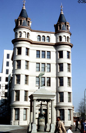 Sears House formerly Apex, Brady & Gilman Bldgs. (1859, expanded 1887) (625-633 Pennsylvania Ave.) held studios of photographer Mathew Brady till 1873. Temperance Fountain (1882). Washington, DC.