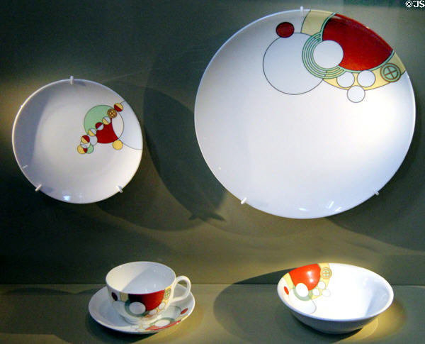 Porcelain reproductions (1966) of place setting from Imperial Hotel, Tokyo, Japan(1922) by Frank Lloyd Wright at Smithsonian Castle. Washington, DC.