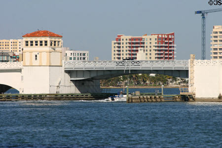 Venetian Way bridge over Biscayne Bay. Miami, FL.