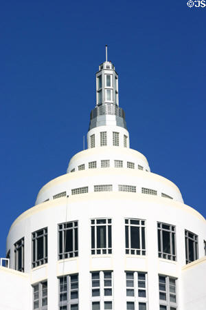 Tower of Loews Miami Beach Hotel (1998) (1601 Collins Ave.) (16 floors). Miami Beach, FL. Architect: Nichols, Brosch, Sandoval & Assoc..